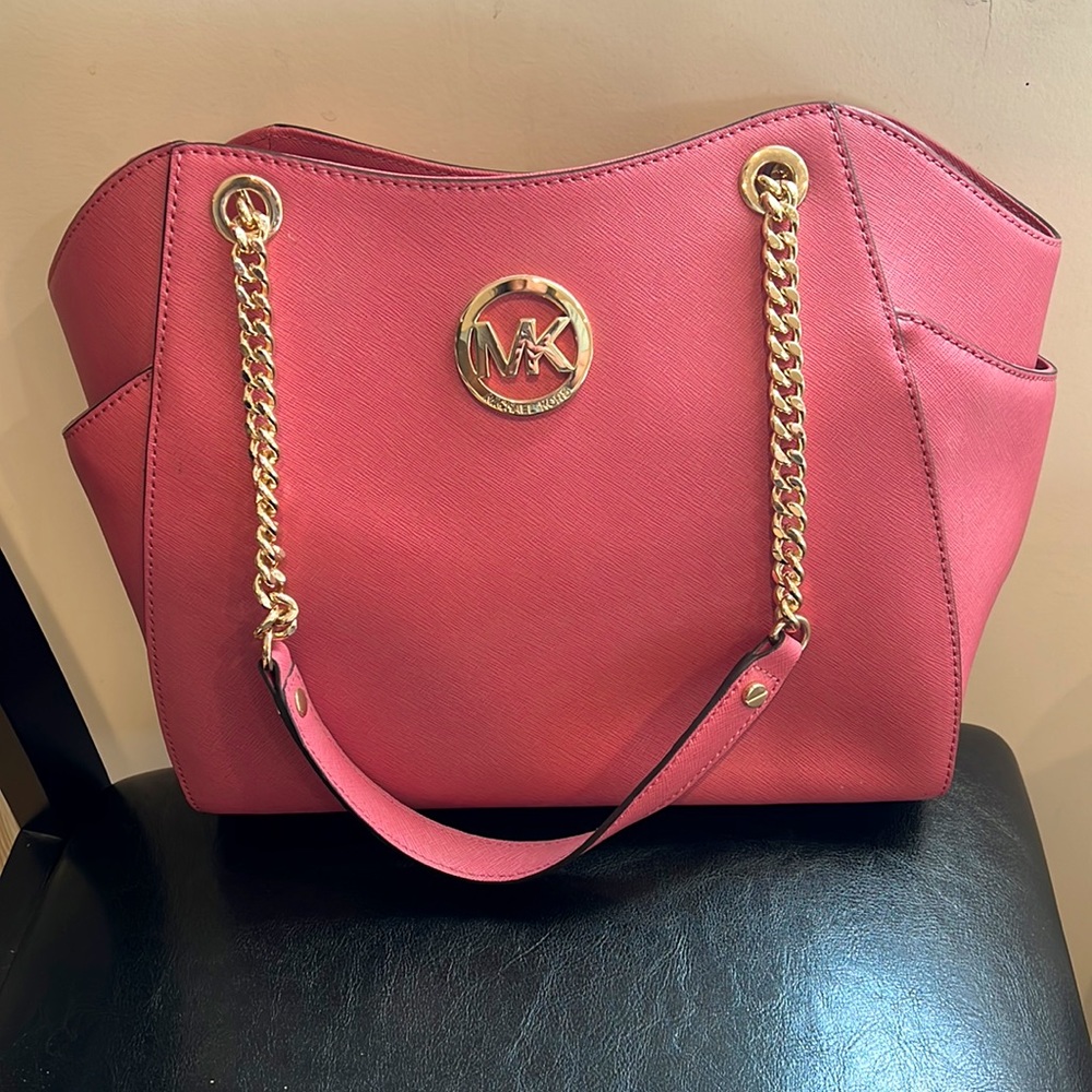 Michael Kors Oink Jet Set Tote